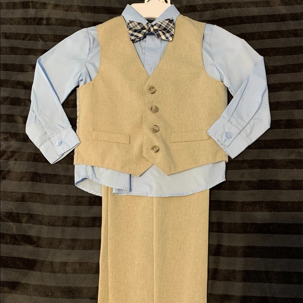 Van Heusen: Boys 4-pc Set